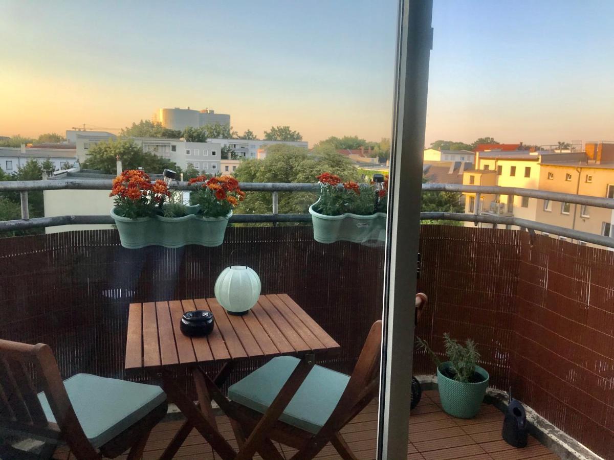 Cottbus-Apartments - Green Apartment I Privat I Wifi I Kueche I Balkon 외부 사진
