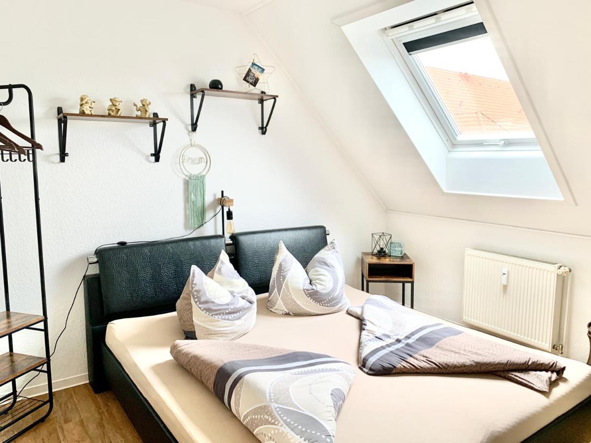 Cottbus-Apartments - Green Apartment I Privat I Wifi I Kueche I Balkon 외부 사진